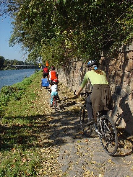 23/9/06: Cyklovýlet na Mělnické vinobraní